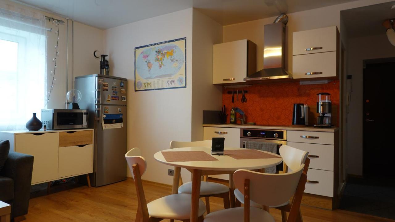 Cozy Telliskivi Apartment Near City Centre Tallinn Extérieur photo